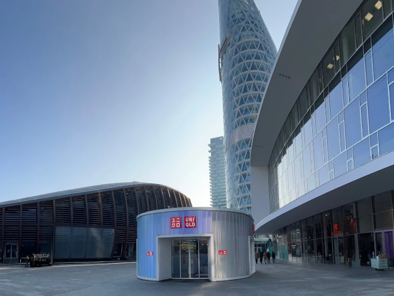 bussola-d-ingresso-store-uniqlo-11
