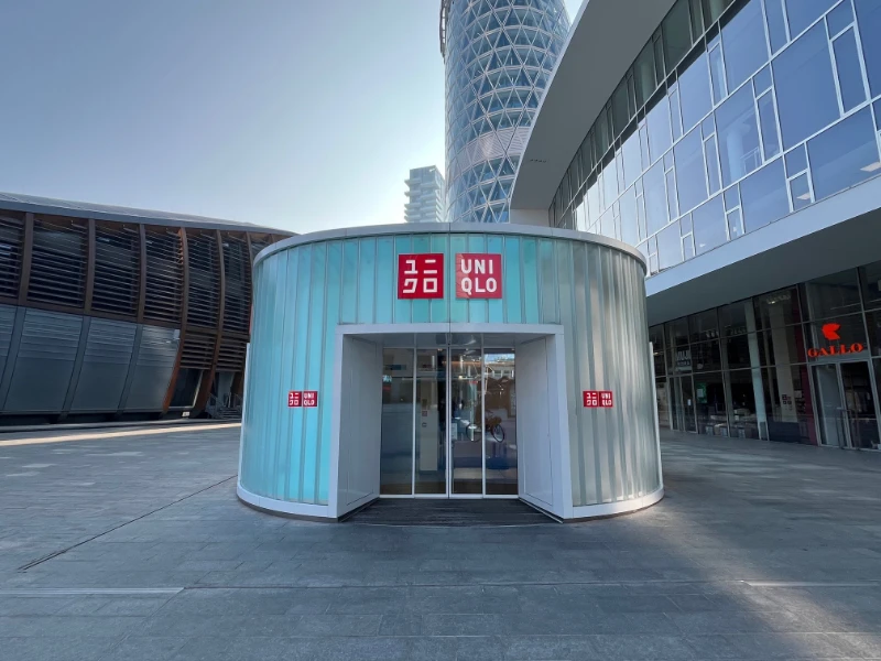 bussola-d-ingresso-store-uniqlo-8