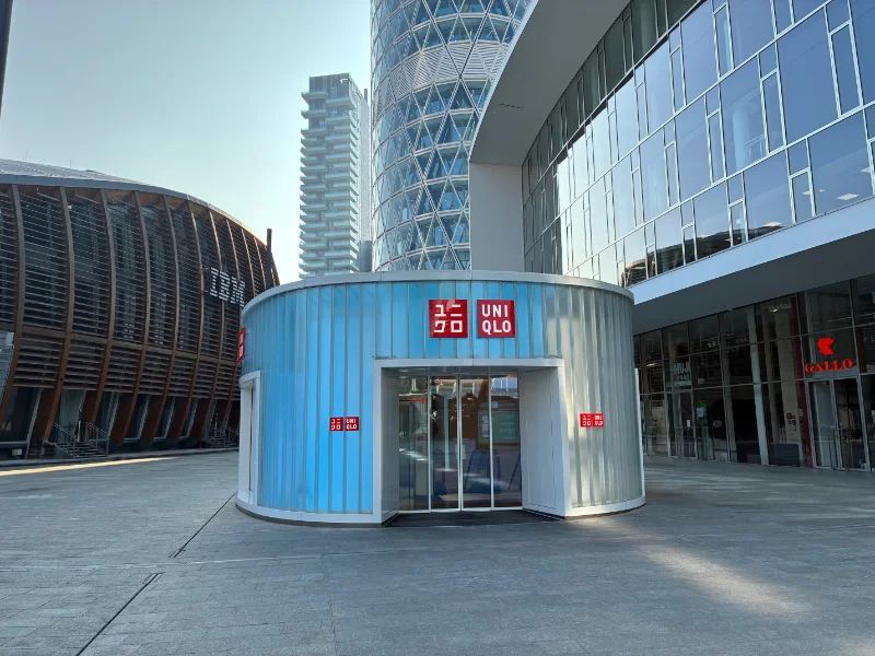 bussola-d-ingresso-store-uniqlo-9